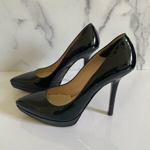 Prada Black Patent Leather Pumps Sz 37